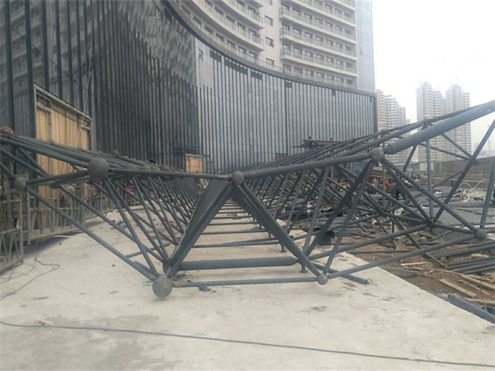 锡林格勒盟万豪酒店雨棚网架